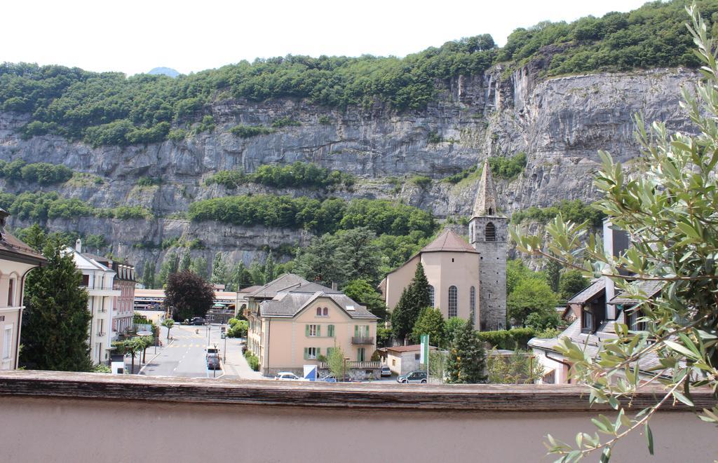 La Dent-Du-Midi Hotel & Restaurant Saint-Maurice Szoba fotó