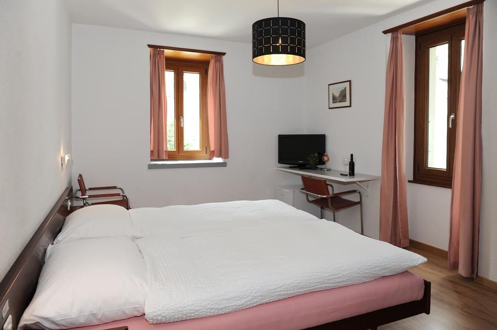 La Dent-Du-Midi Hotel & Restaurant Saint-Maurice Kültér fotó