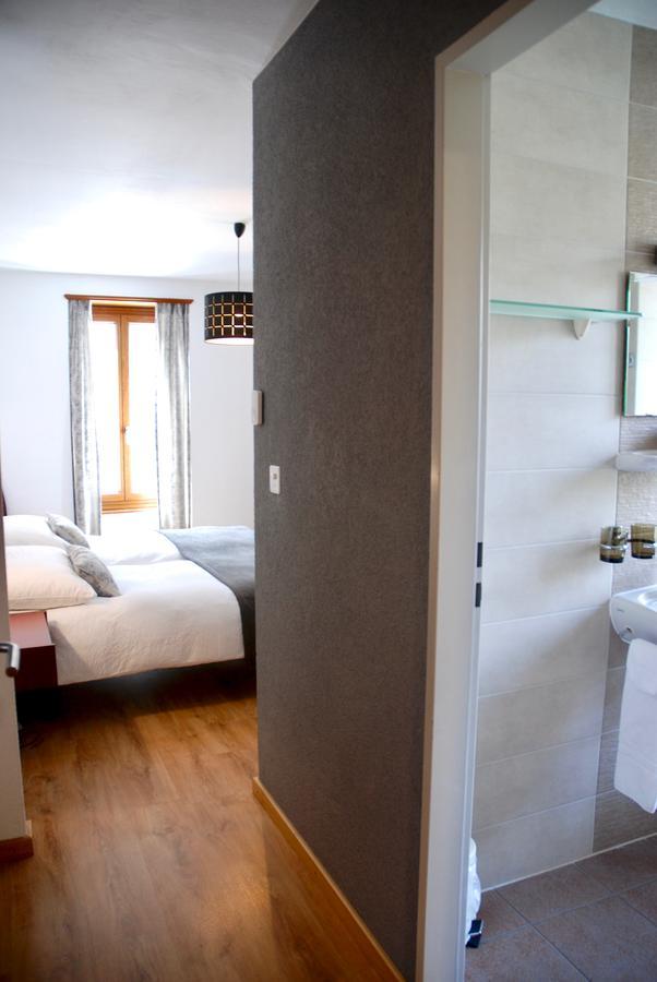 La Dent-Du-Midi Hotel & Restaurant Saint-Maurice Kültér fotó