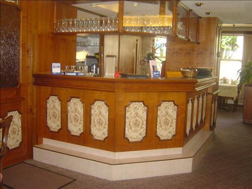 La Dent-Du-Midi Hotel & Restaurant Saint-Maurice Étterem fotó